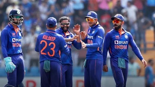 India vs Australia 1st ODI highlights | KL Rahul and Ravindra Jadeja rescued India as India go 1-0 in a 3ODI series